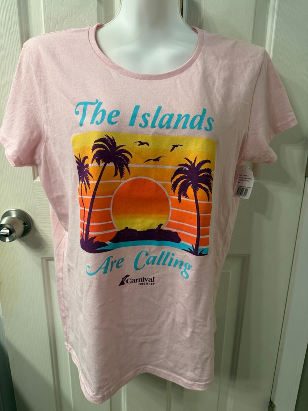 The Islands Are Calling Carnival Choose Fun Graphic Tee - Pink NWT